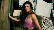 luis fonsi GIF