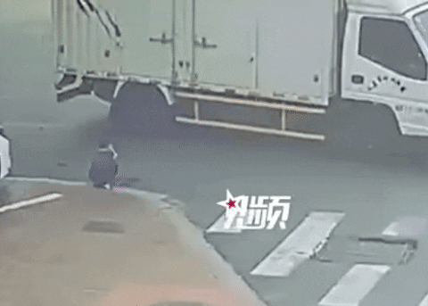 ozumbo giphyupload GIF