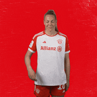 Womens Football GIF by FC Bayern Women