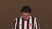 Look Up St Pauli GIF by Bundesliga