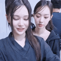 K Pop Kiss GIF
