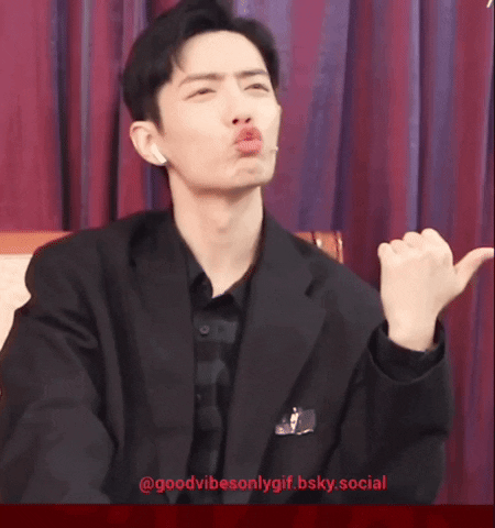 marifanaccount  GIF