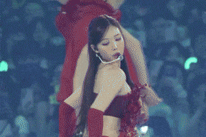 Tour Tif GIF