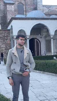 omeercekin kamera sıkılmak gazeteci muhabir GIF