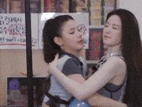Balloon Gidle GIF