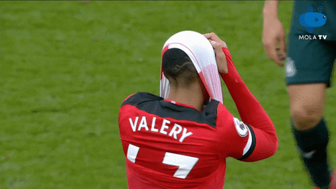 Premier League Reaction GIF by MolaTV