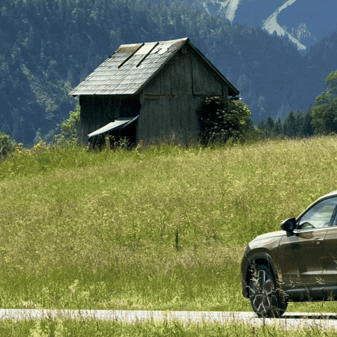 Beauty Travel GIF by Škoda Global
