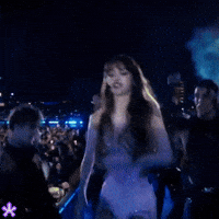 Lisa Coachella GIF