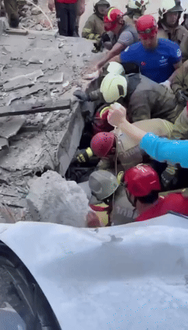 Man Pulled From Rubble of Deadly Building Collapse in Istanbul