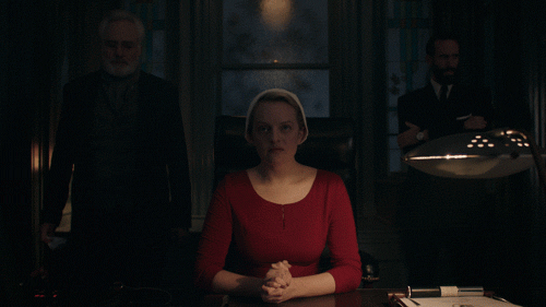 hulu giphyupload hulu elisabeth moss handmaidstale GIF