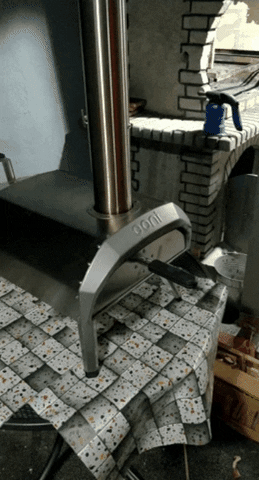 buzcro giphygifmaker giphygifmakermobile fire pizza GIF