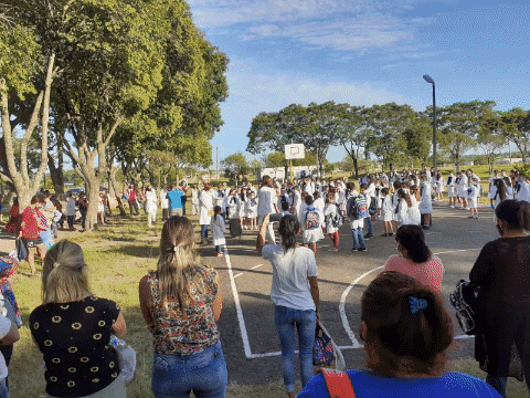 gretelbeatriz giphygifmaker GIF