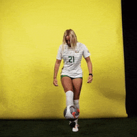 OregonDuckAthletics oregon ducks soccer oregon soocer ella osmosu GIF