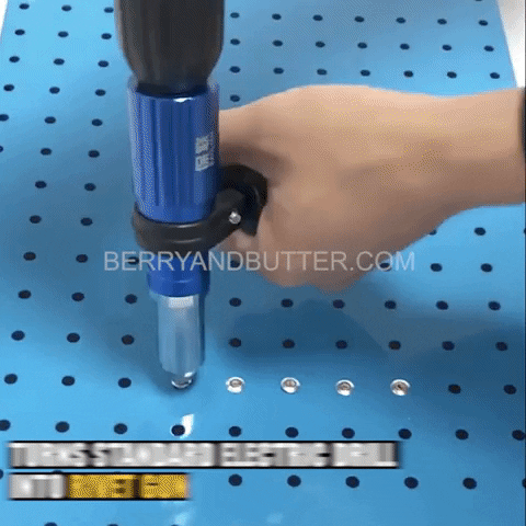 hesterliong giphyupload GIF