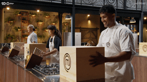 Surprise Australia GIF by MasterChefAU