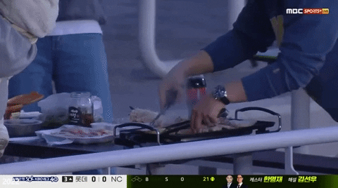 742c348079504f06ae05d27f91f4f518 giphyupload GIF