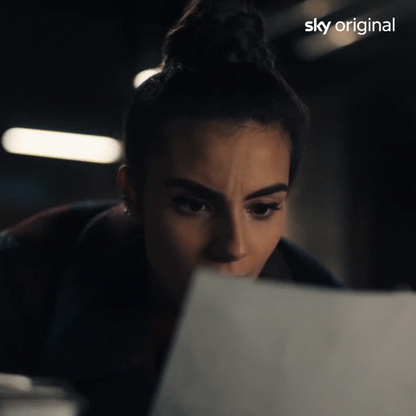 A Discovery Of Witches Smile GIF by Sky España
