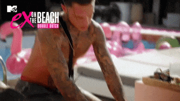 Relaxing Ex On The Beach GIF by MTV Nederland