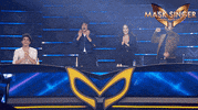 Javier Calvo Clap GIF by Mask Singer A3