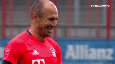 arjen robben laughing GIF by FC Bayern Munich