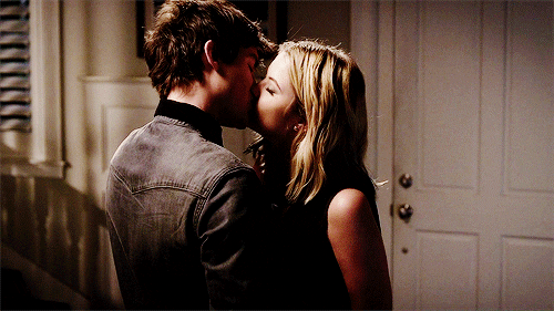 pretty little liars girl GIF