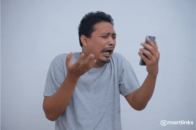 SmartLinksPT giphyupload mobile crying men GIF