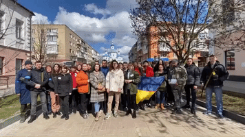 Sumy Residents Sing Triumphantly Following Russian Withdrawal