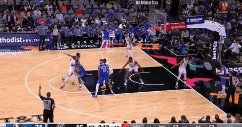 Luke_Askew_Hoops giphygifgrabber mavs reggie GIF