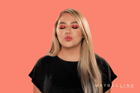 kiss-kiss kiss GIF by Maybelline