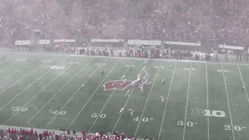 Snow Blankets College Football Game in Madison