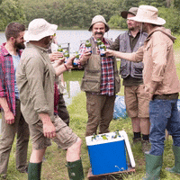 bereneumarkt fun nature beer cheers GIF