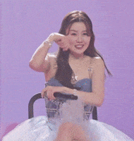 나영 GIF
