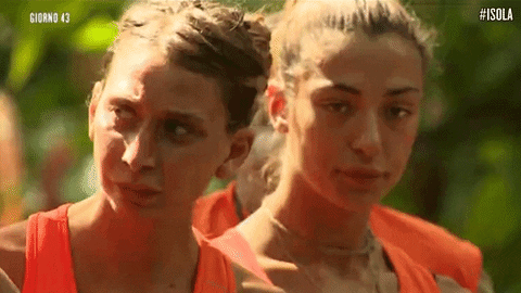 canale 5 yes GIF by Isola dei Famosi
