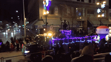 santa claus parade remax GIF by Tourism Winnipeg
