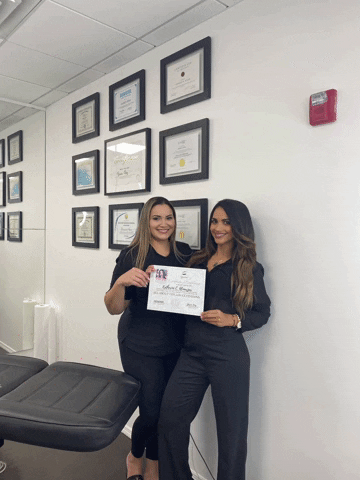 Yessilash giphyattribution yessilash certifiedlashstylist lashclasses GIF