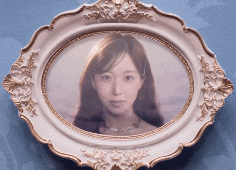 Blue Valentine Haewon GIF