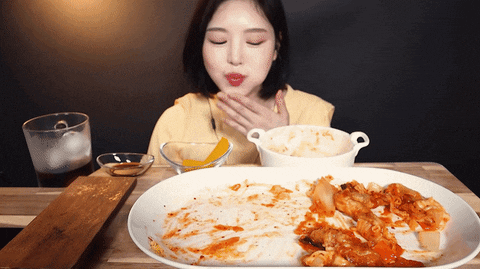 sophiasonge92b giphyupload GIF