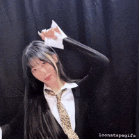 Loona GIF