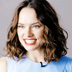 daisy ridley GIF