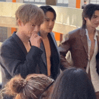 Fashion Win GIF