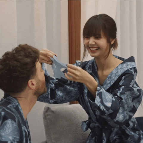 Lisa Capital GIF