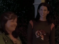 season 1 netflix GIF by Gilmore Girls 