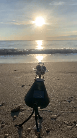 Binaural Audio Field Recording of The Beach Waves