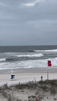 Double Red Flags Fly on Alabama Beaches as Dangerous Water Reported