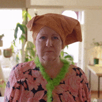 Weird Reaction Smile GIF by NTE Grøntforsprang