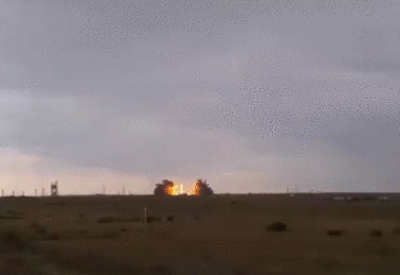 kim jong un GIF