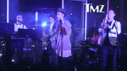 boyz ii men mic GIF