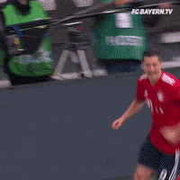happy robert lewandowski GIF by FC Bayern Munich