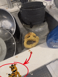 KingSparkyYT fnaf freddy sponge freddy fazbear GIF
