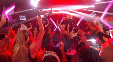 nyre 17 GIF by New Year's Rockin' Eve